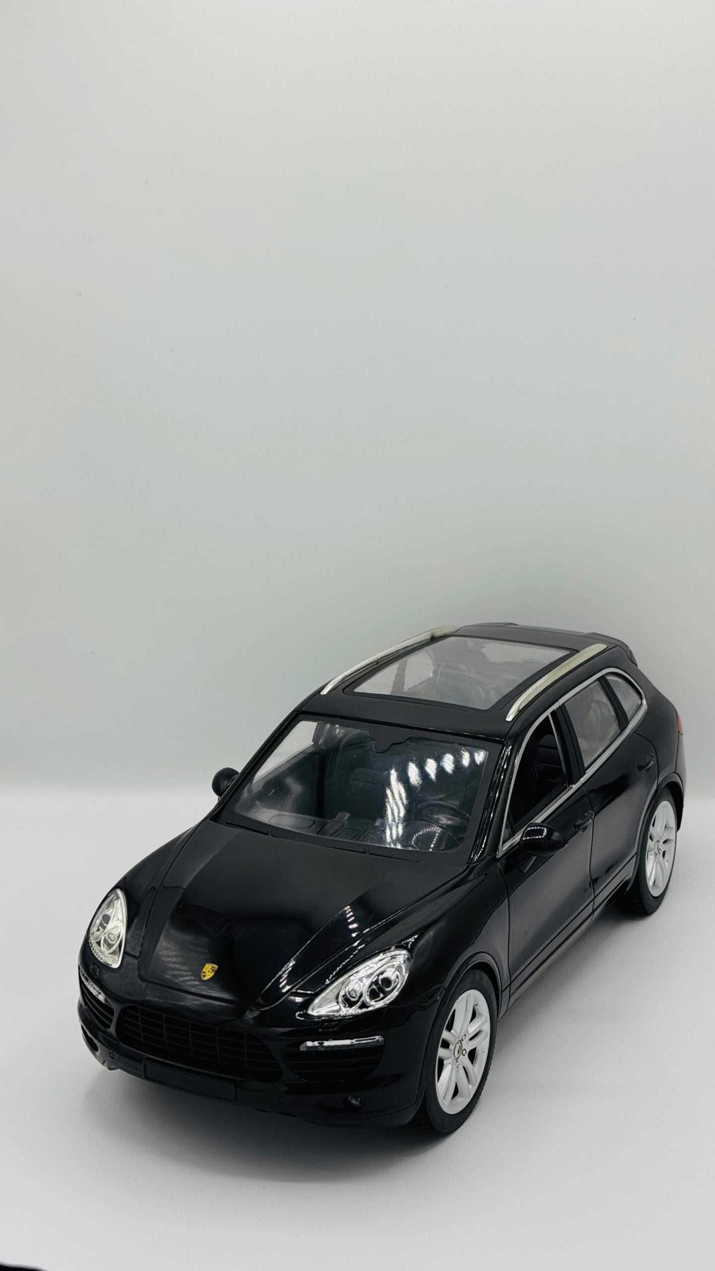 MZ - RC Porsche Cayenne 1:14