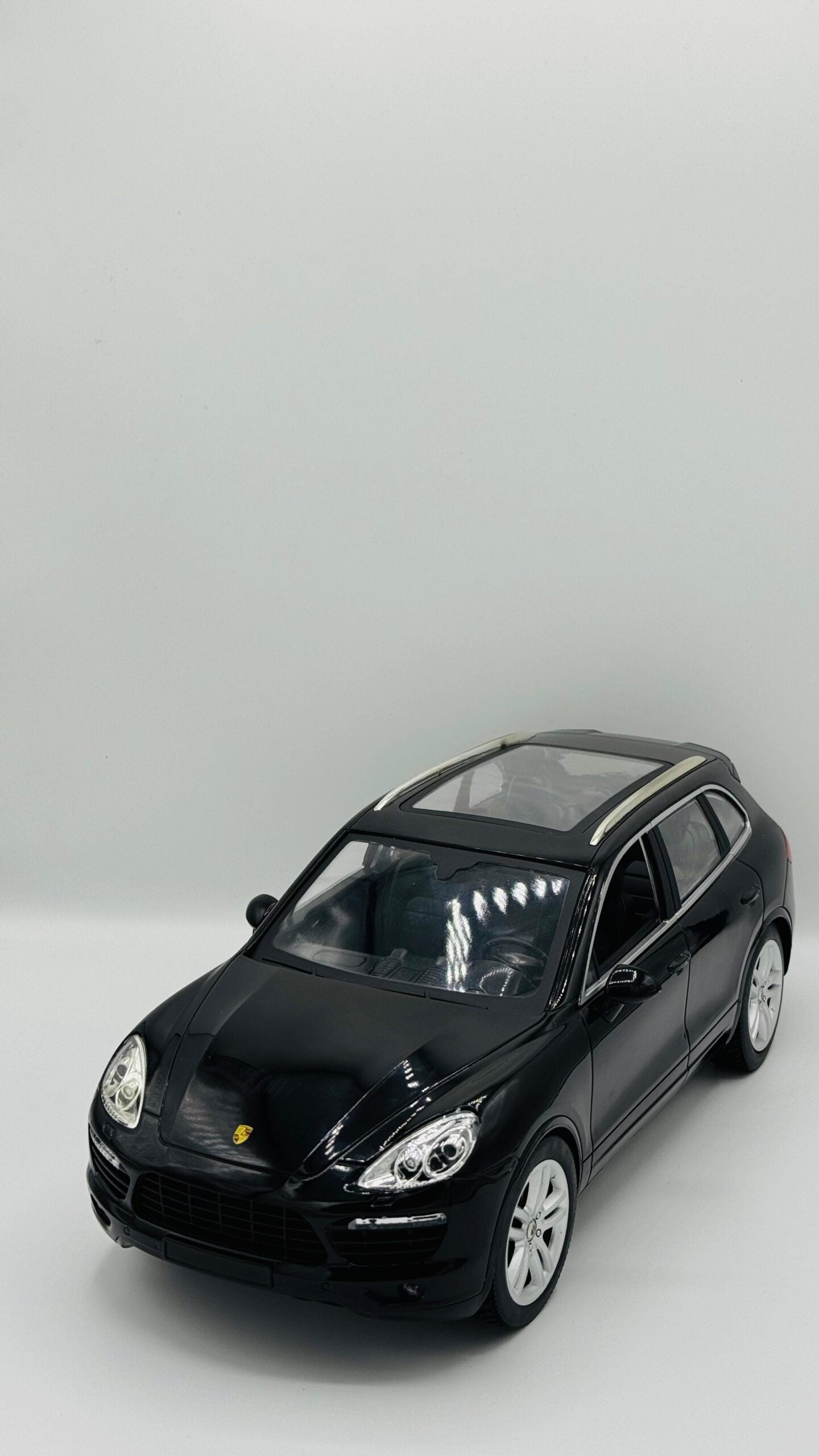 MZ - RC Porsche Cayenne 1:14